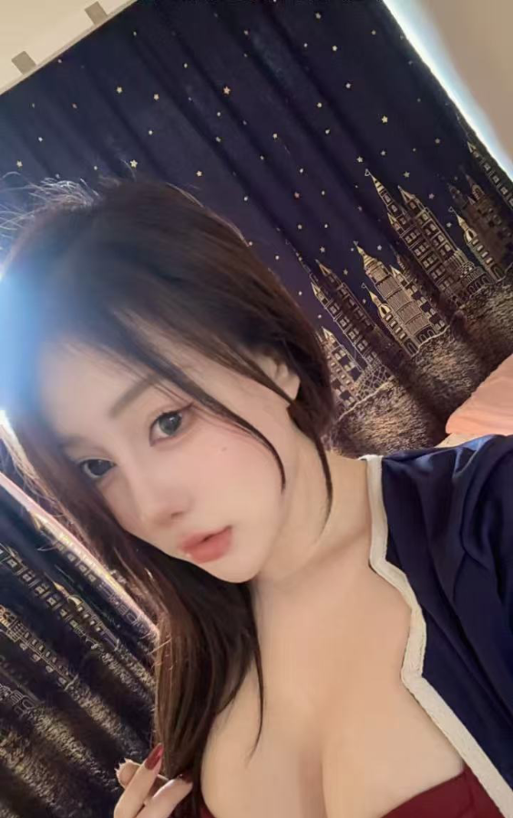 肉臀大奶柔柔