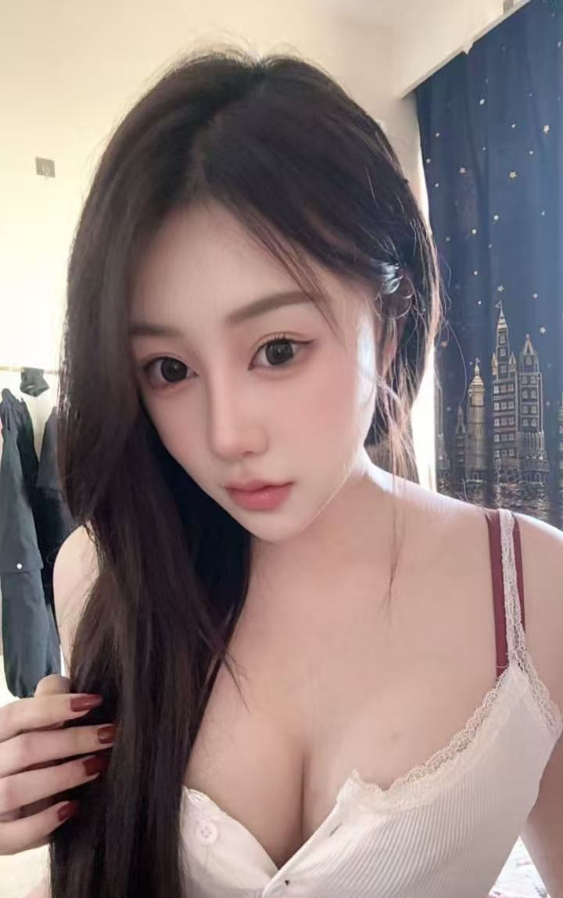 肉臀大奶柔柔