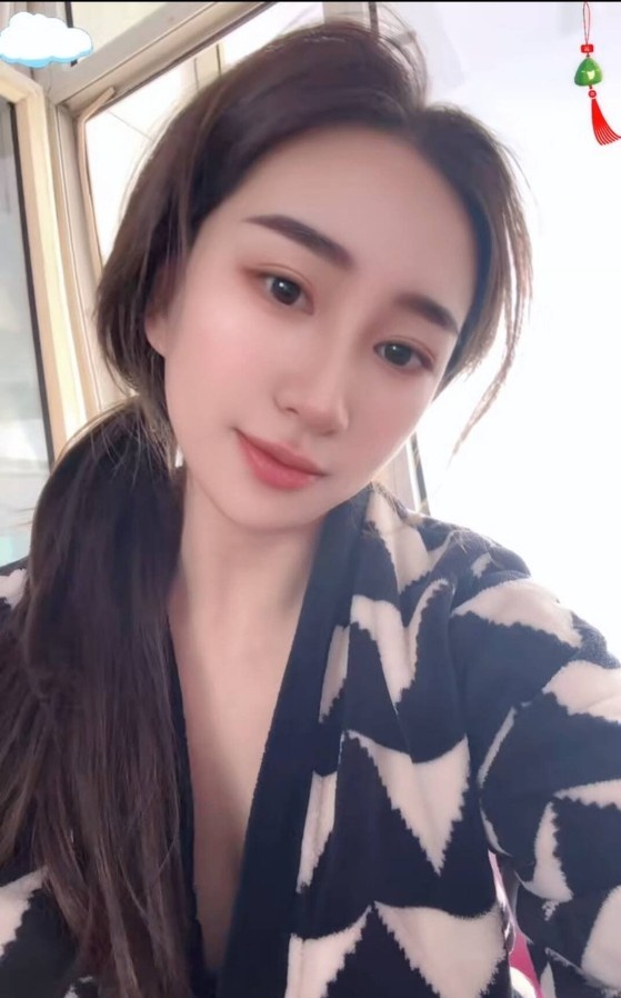 新华区黑丝倩倩