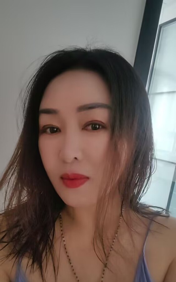 徐汇肥臀熟女姐姐