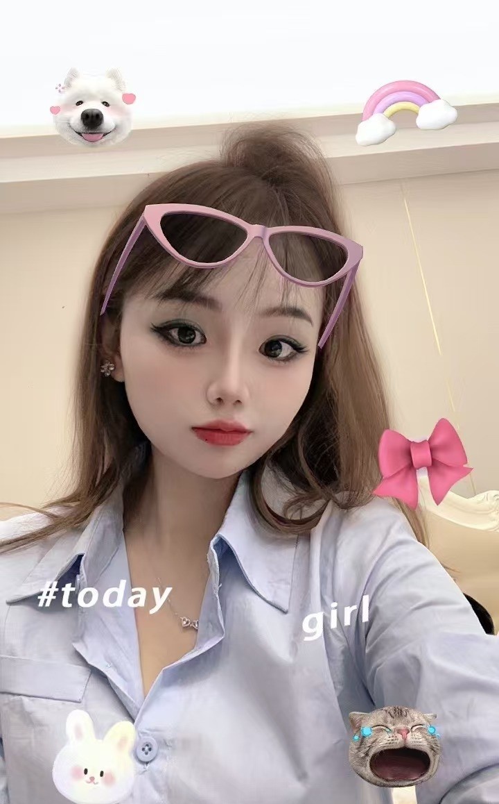 童颜美妆小恬欣