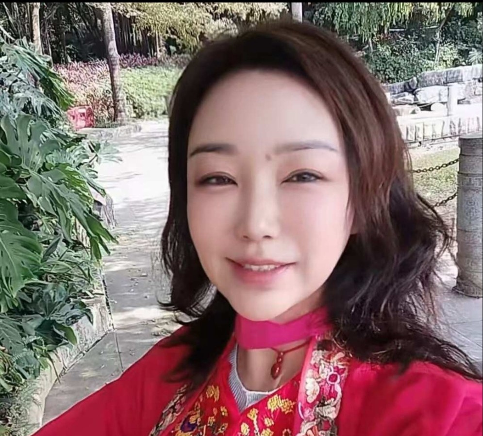 会所出身的东北少妇服务一流