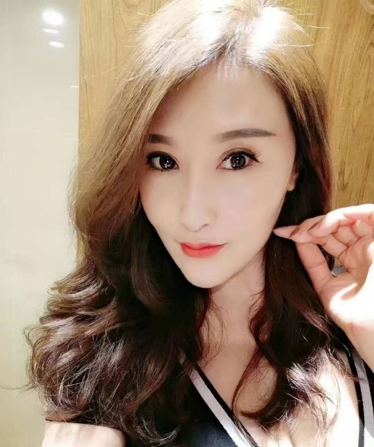 大奶少妇思涵