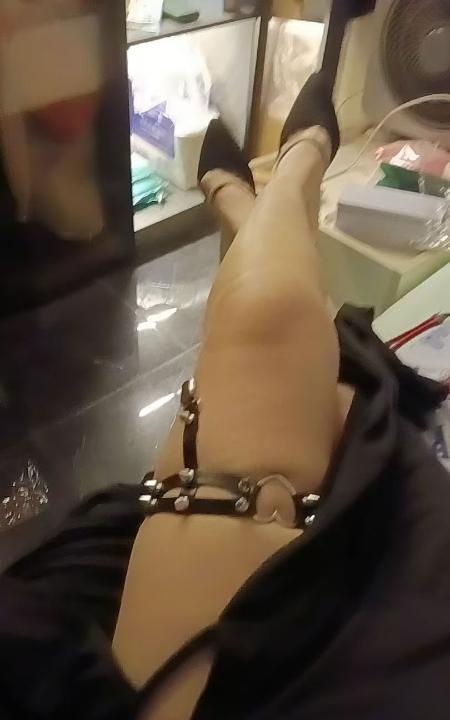 番禺丰满熟女水床服务