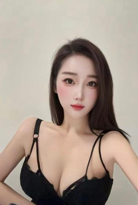 天河大胸健身老师