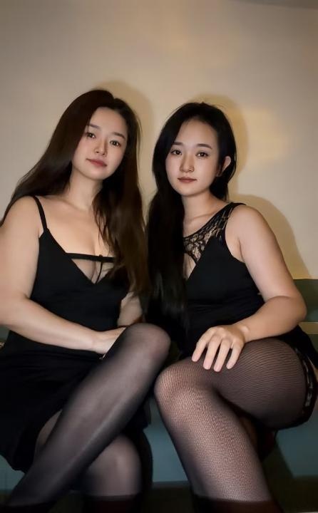 三刷口爆颜值在线姐妹