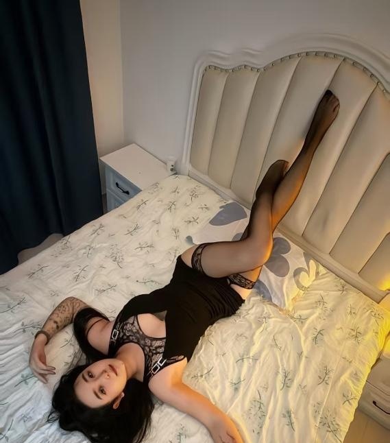 三刷口爆颜值在线姐妹