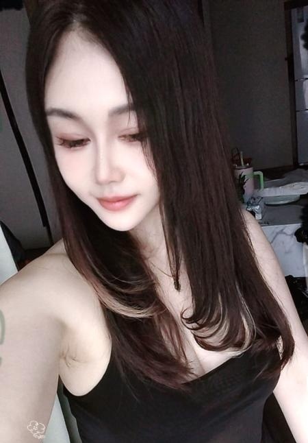滨江性感小表妹