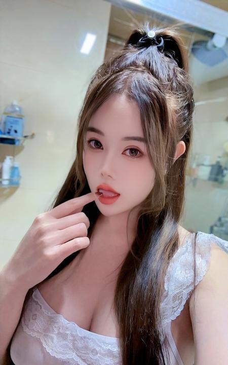 高颜吊钟大奶御姐