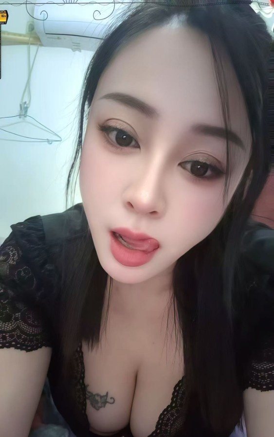 大奶桃子水多多