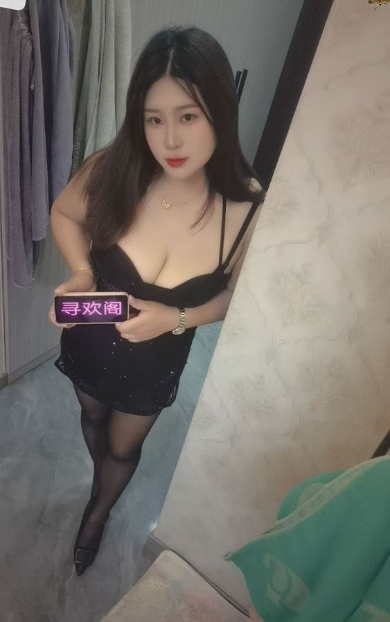 北仑大奶欣欣