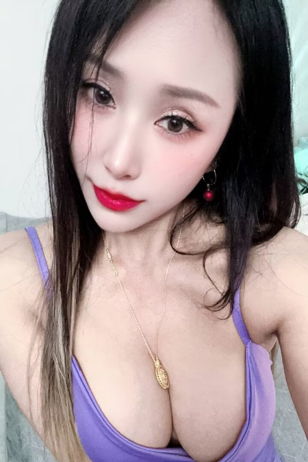 气质御姐白雪