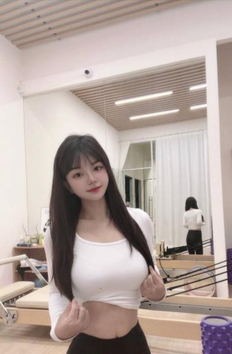 天河温柔体贴颜值嫩妹