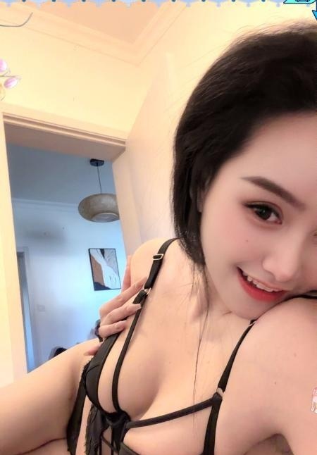 体验夫子庙骚妇艾琳