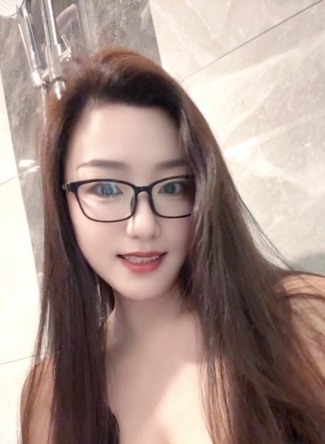 性感熟女悠亚姐姐