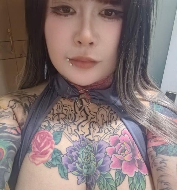 回锅巨乳瓶姐