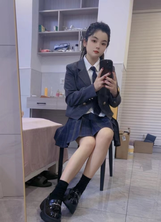 少妇大奶婷婷