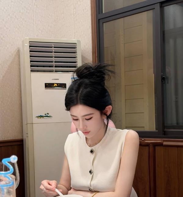 角色扮演颜值御姐cc