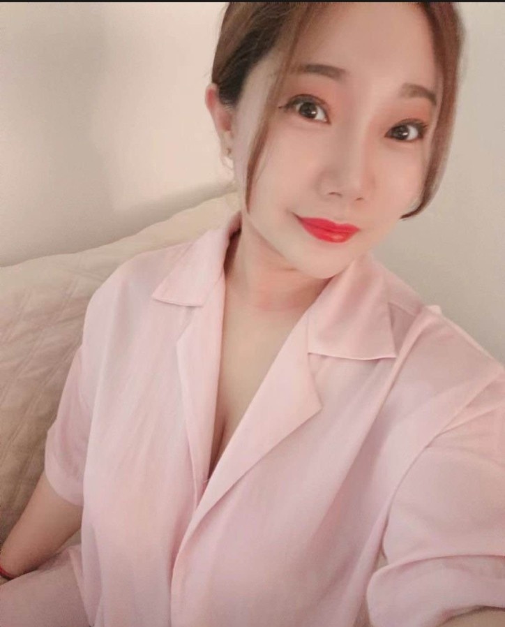 大胸少妇