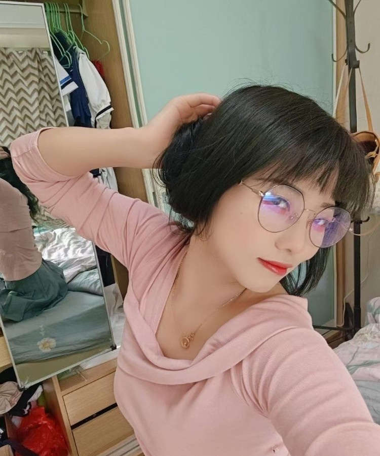 拱墅可爱女生萧雪