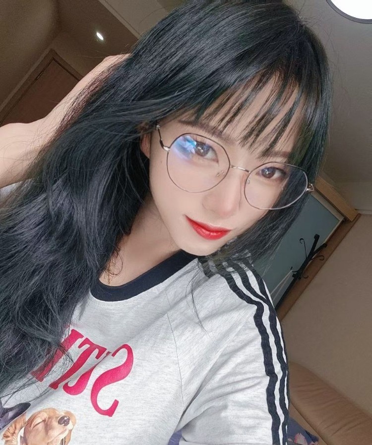 拱墅可爱女生萧雪