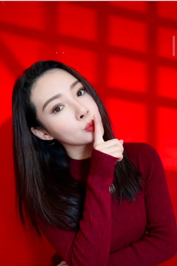在次出击气质少妇