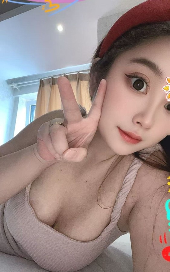 大奶骚妹子