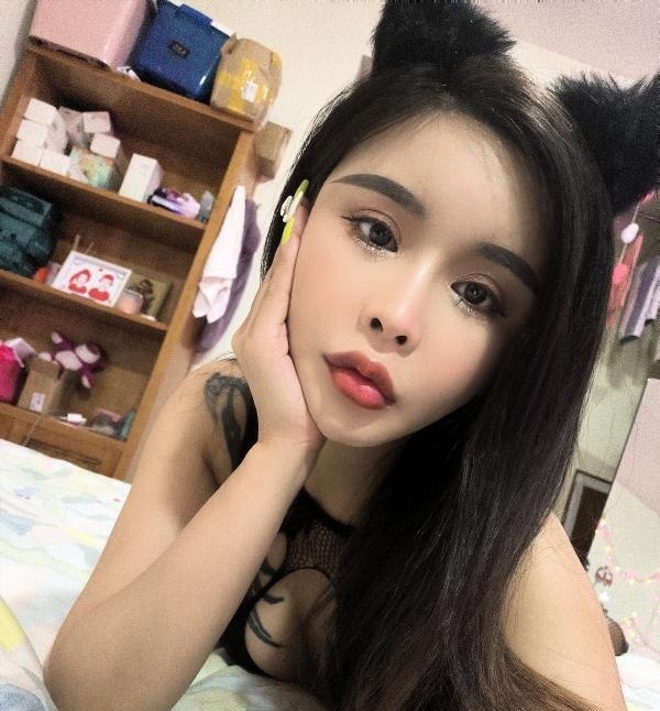 爱吃鸡吧的梓潼