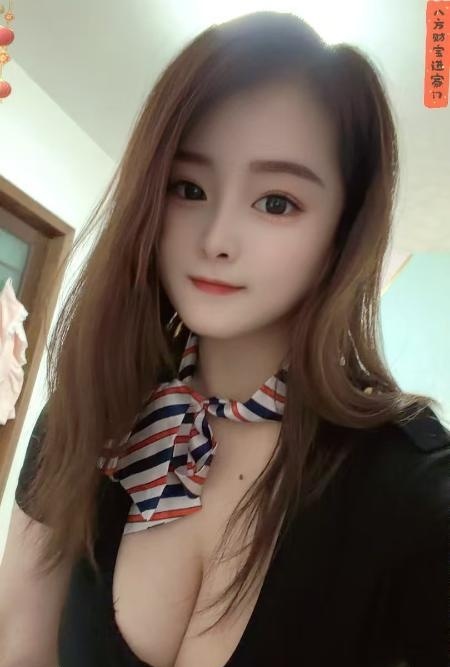 爆乳骚女友妮子