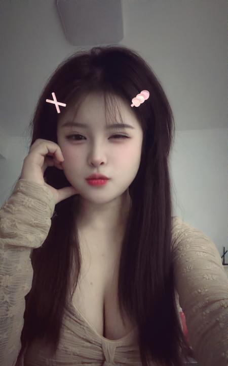 会互动的妹妹