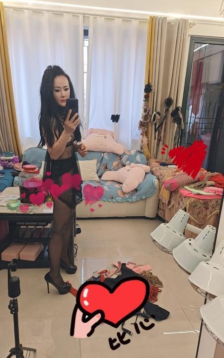 可角色扮演SM骚货