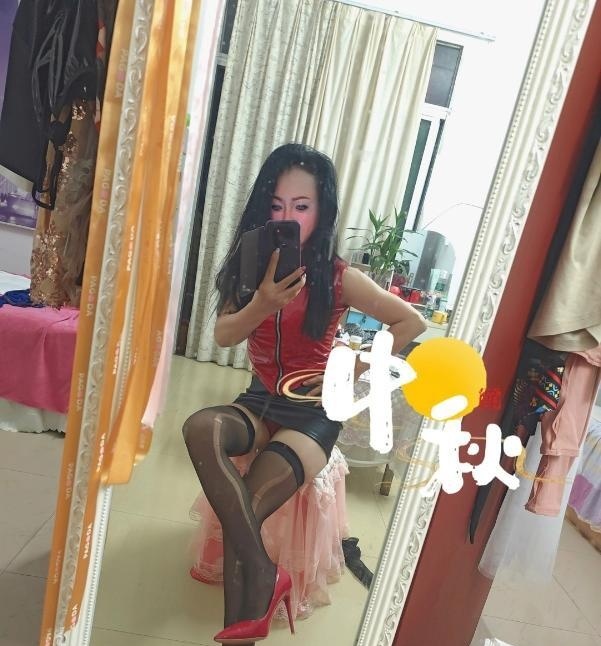 可角色扮演SM骚货