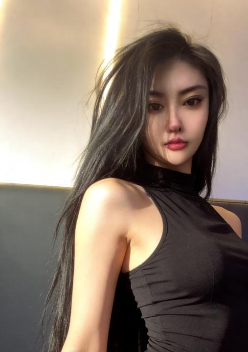 东区翘臀大长腿