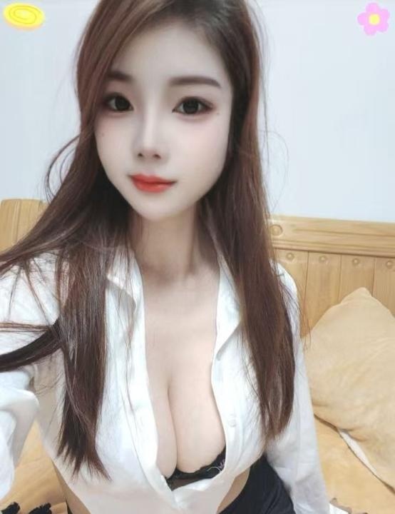 大胸轻熟女婷婷