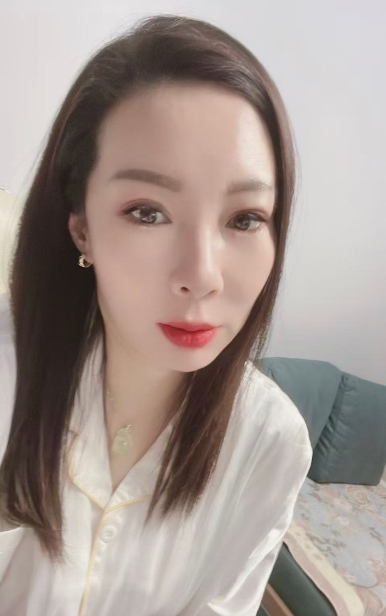 再次出击气质少妇