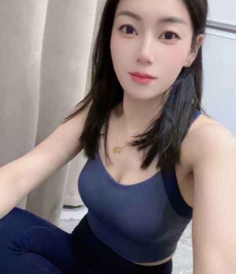白云莲妹