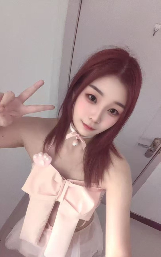 济南性感高挑美女