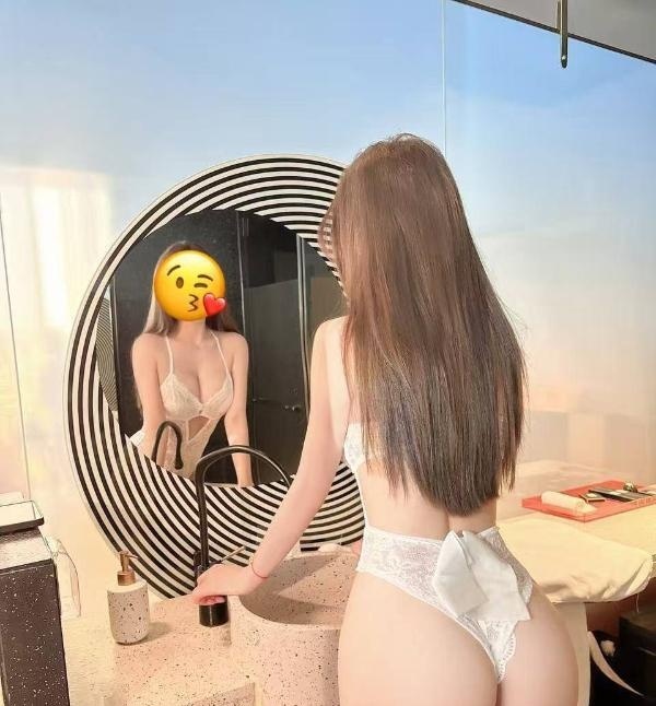凹凸有致性感小湿妹