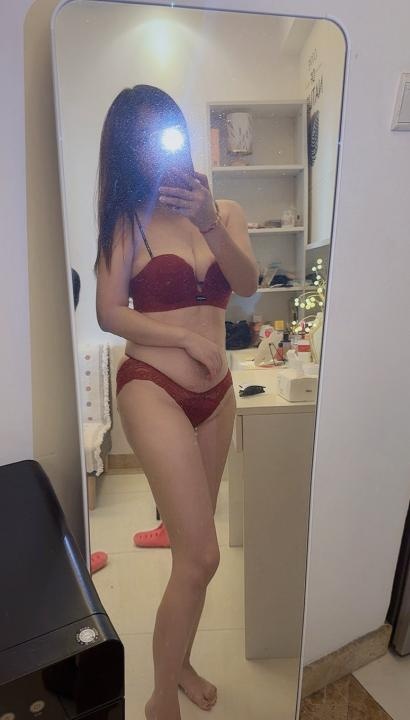 舌吻米粒