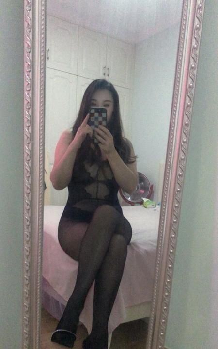 巨乳肥臀少妇思思