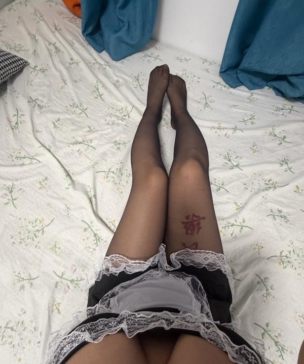 中项双飞口爆两姐妹