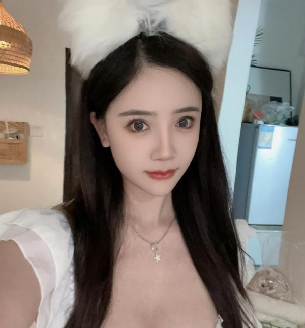 番禺美胸细腰兰兰