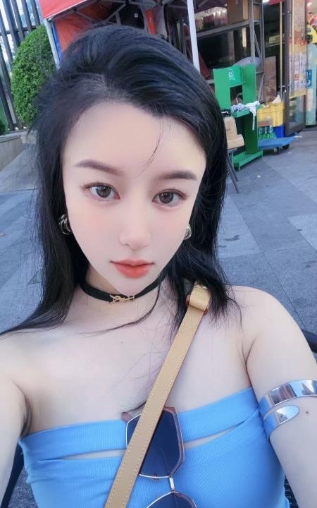 罗湖媚眼美臀御姐