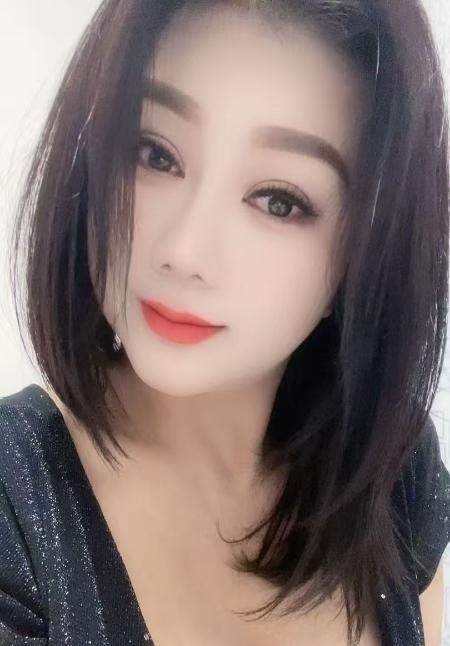 返食老情人D杯素素