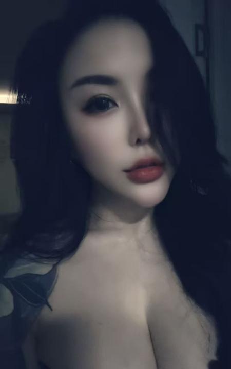 丰乳肥臀小野猫