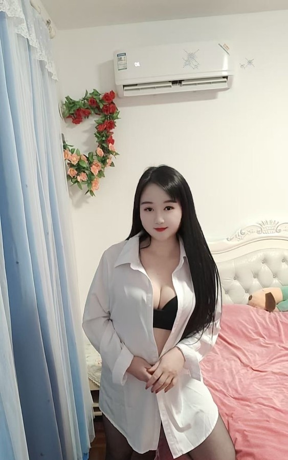 个人兼职丰满肤白少妇