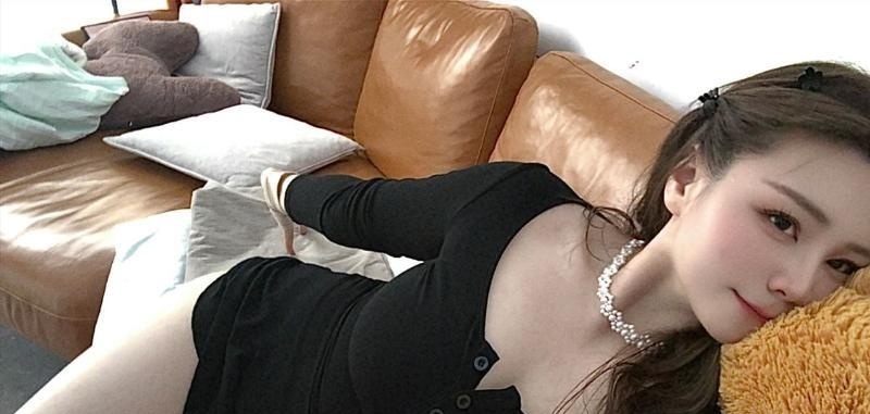 翘臀性感妹子