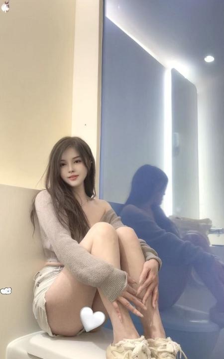 浦东纯天然大胸姐