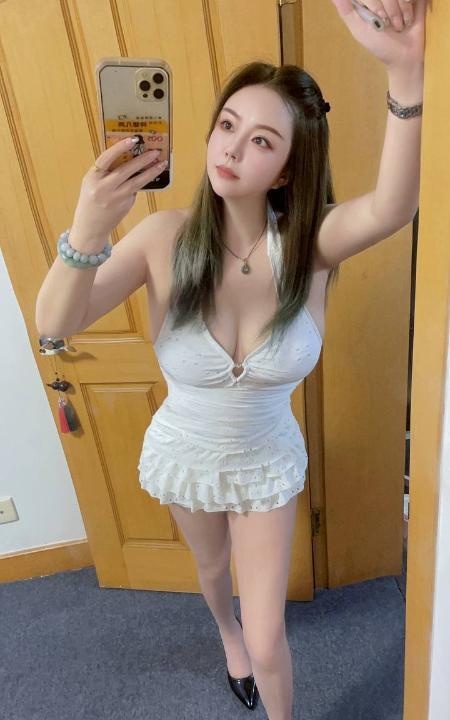 上城丰满大胸妹子