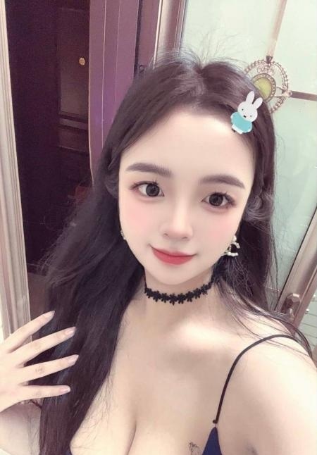 泉州巨乳御姐张柏芝